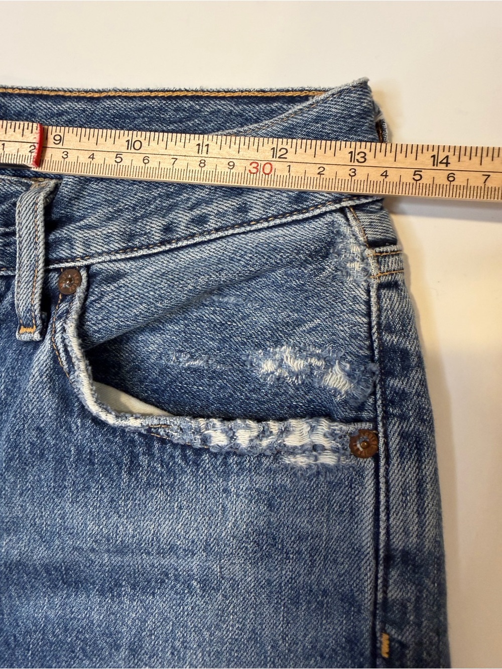 Agolde Riley High-Rise Straight Crop Jeans in Frequency Size 25 - Picture 8 of 10